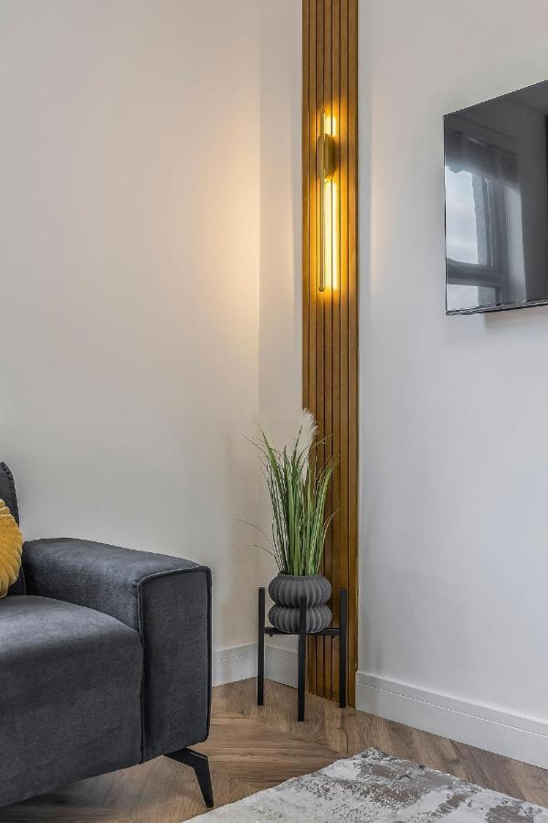 Parkside 2 Bedroom House Near Dunfermline & Edinburgh 外观 照片