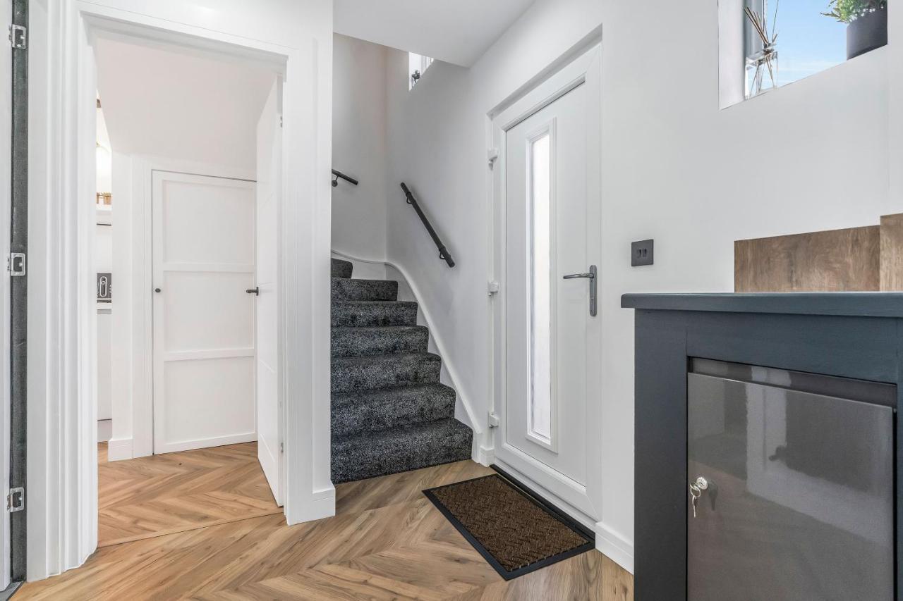 Parkside 2 Bedroom House Near Dunfermline & Edinburgh 外观 照片