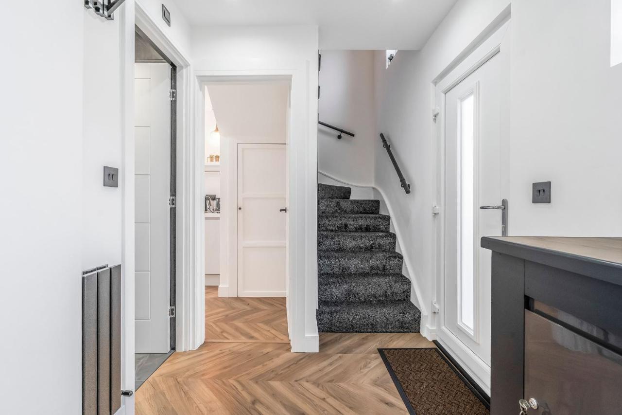 Parkside 2 Bedroom House Near Dunfermline & Edinburgh 外观 照片